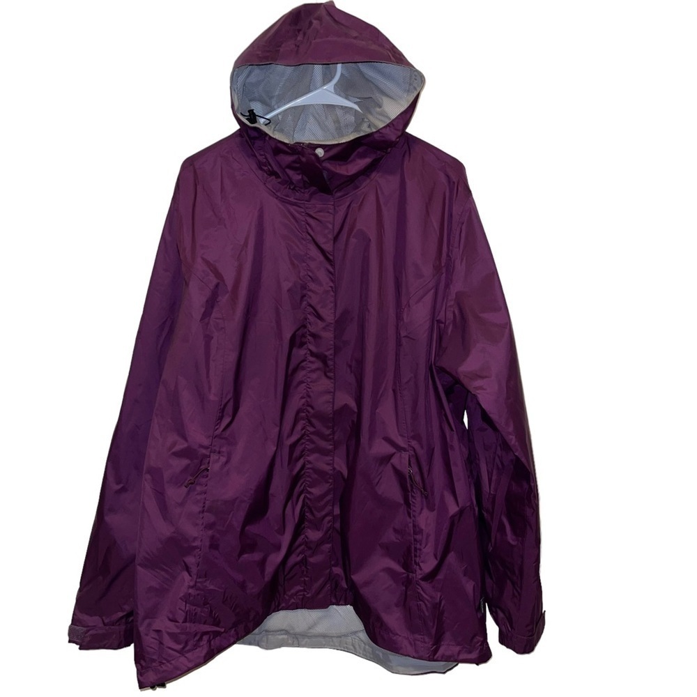 Cabelas Woman Jacket Size 2XL